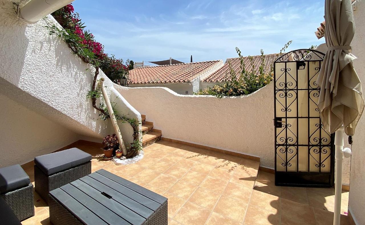 Hibiscus 7 San Juan De Capistrano Daire Nerja Dış mekan fotoğraf